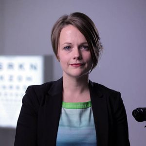 Dr Lauren Ayton